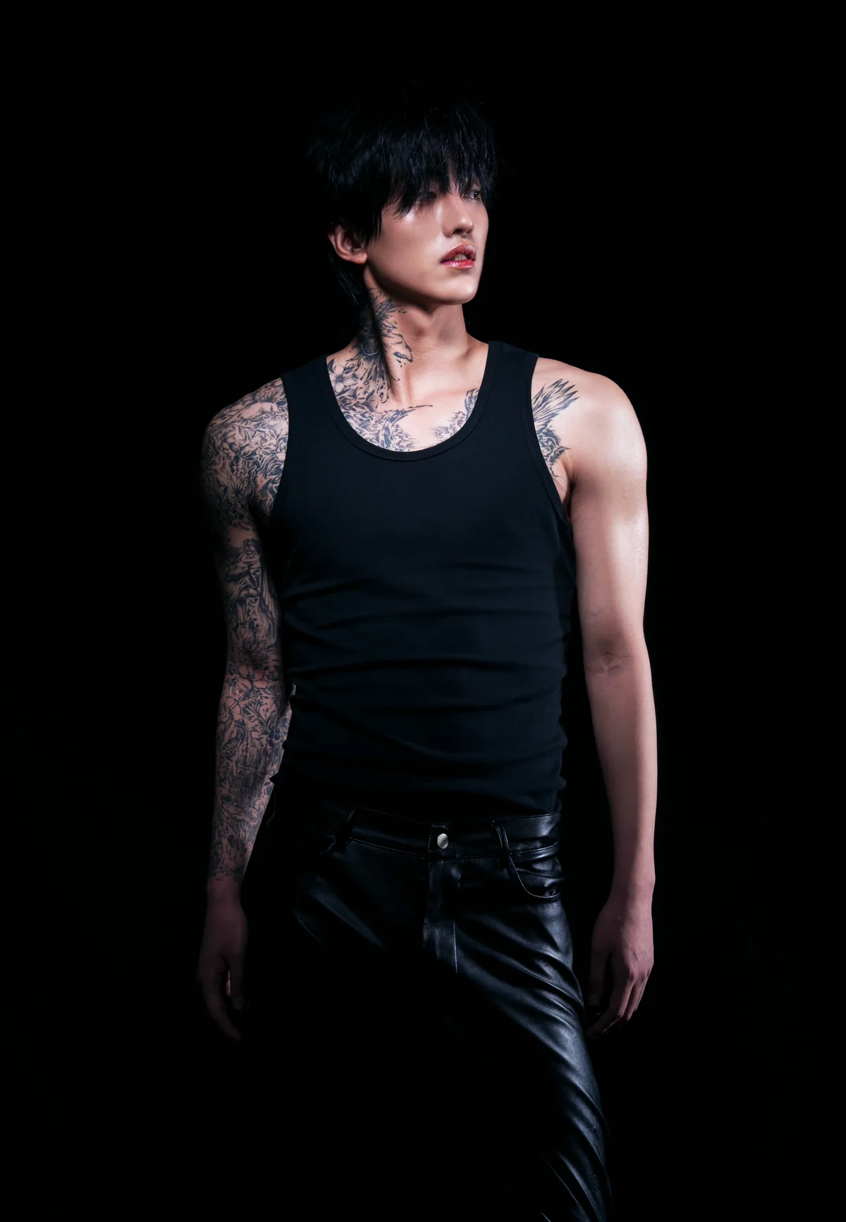 한민성 stage portrait